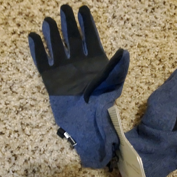 The North Face Men's Gordon Etip Gloves - Picture 2 of 3